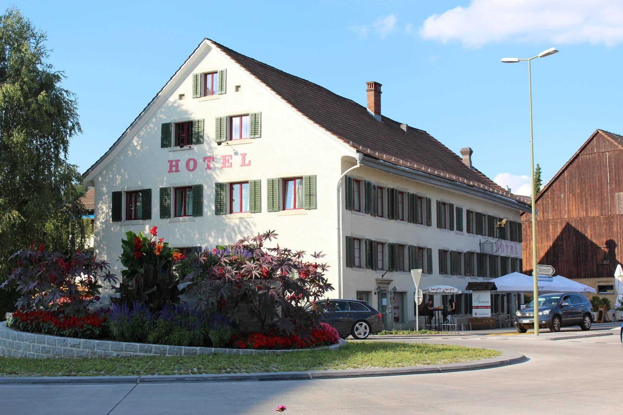 Gasthof Loewen Bassersdorf Екстериор снимка